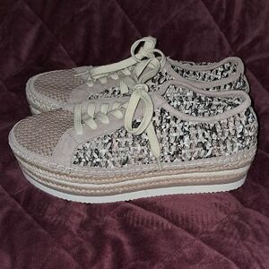 Vince Camuto Woven Tan and Cream Espadrilles